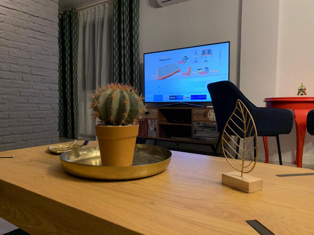 Best Apartment Scheia スチャヴァ エクステリア 写真