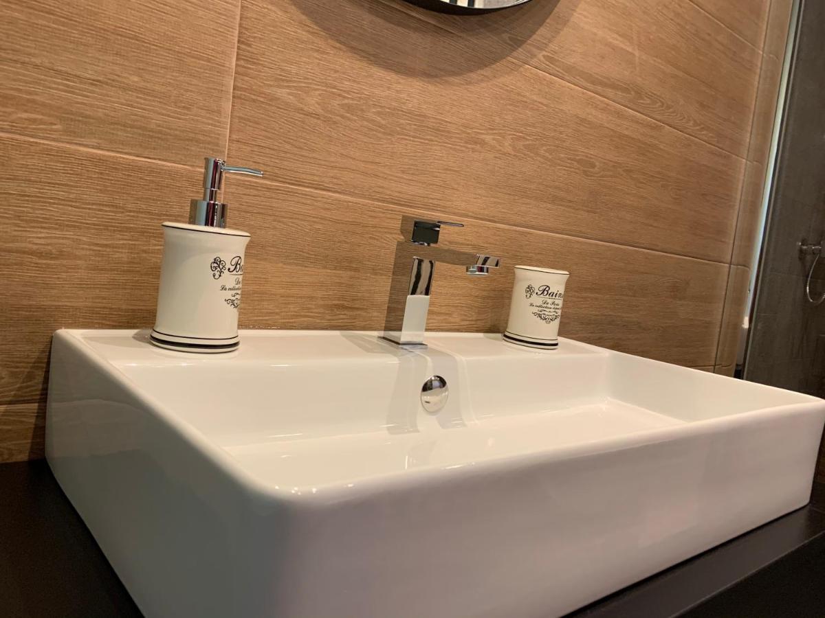 Best Apartment Scheia スチャヴァ エクステリア 写真